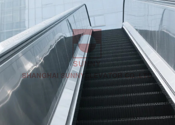 Escalators et trottoirs roulants commerciaux : Types, spécifications et guide d'installation 2024